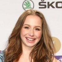 Senta-Sofia Delliponti Nagie