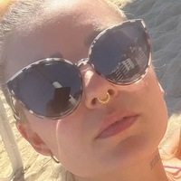 Sina Alena Heinrichsohn Nagie