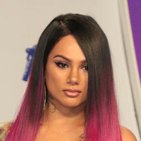 Snow Tha Product Nagie