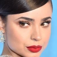 Sofia Carson Nagie