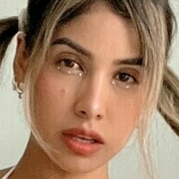 sofialeon Nagie