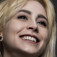 Stella Di Plastica Nagie