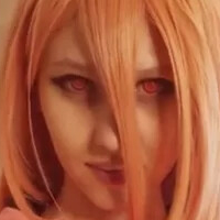 Suche video von little_emo_kitten auf Toilette Nagie
