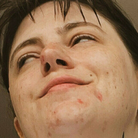 Taizze Odelli Nagie