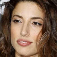 Tania Raymonde Nagie