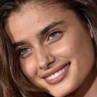 Taylor Hill Nagie