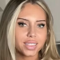 Taylor Peach Xo Nagie