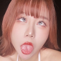 Uying ASMR Nagie