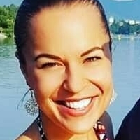 Vanessa Kuzmich Nagie