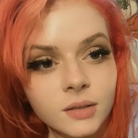 Vermillion Vixen Nagie