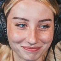 veylaneey Nagie