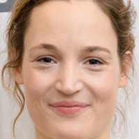 Vicky Krieps Nagie