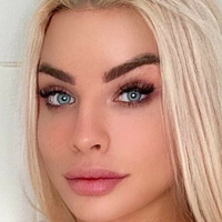 Victoria Mazhevski Nagie