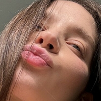 Violett_peach Nagie