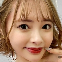 Yuna Ogura Nagie