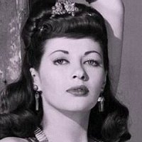 Yvonne De Carlo Nagie