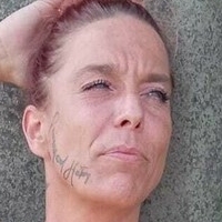 Yvonne Offical Nagie