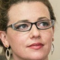 Yvonne Ross Nagie