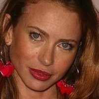 Yvonne Sciò Nagie
