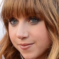 Zoe Kazan Nagie