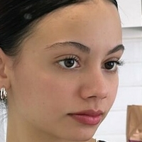 Zoe Manoek Nagie
